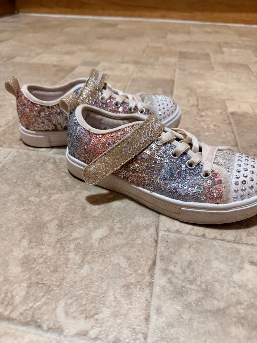Twinkle Toes - Picture 4 of 6